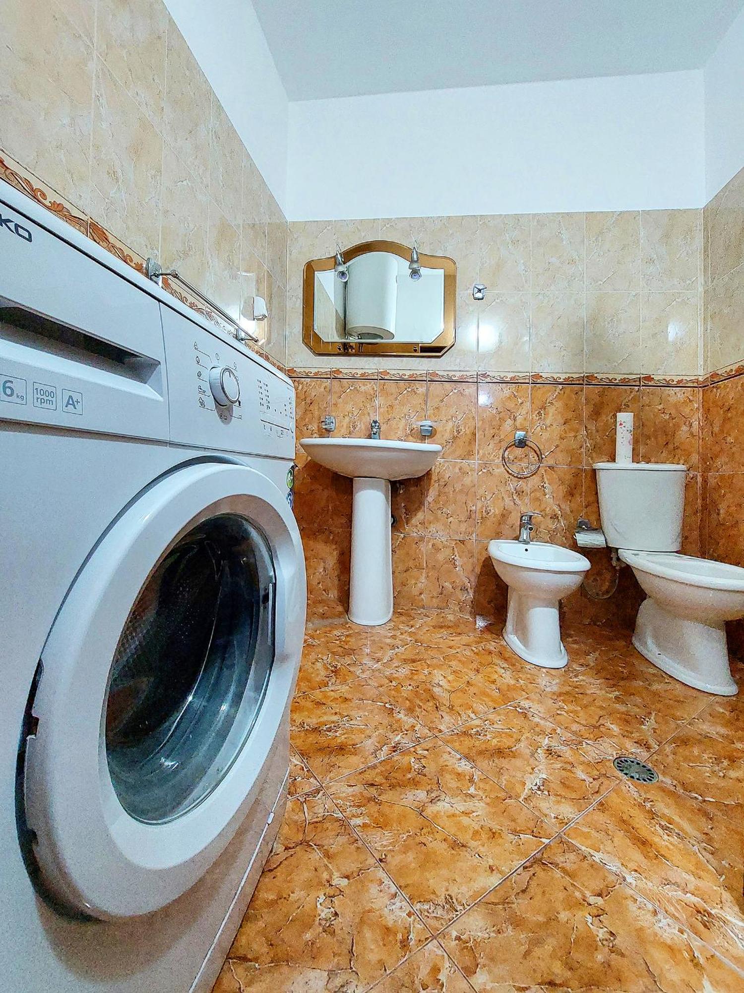 Appartamento Apartamento Del Capitan Shkodër Esterno foto